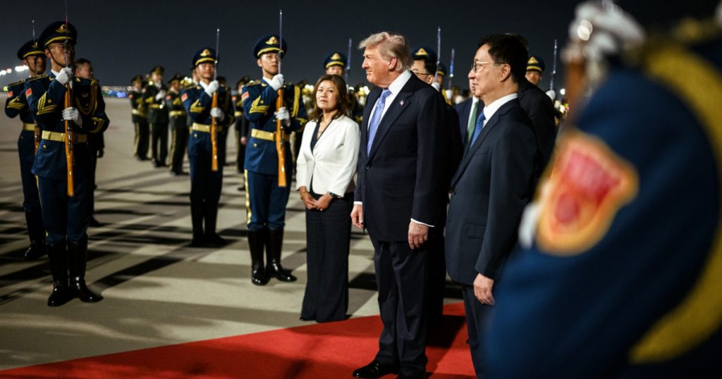 Summitul SUA-China: Consecințele discuțiilor lui Trump despre vânzările de arme către Taiwan