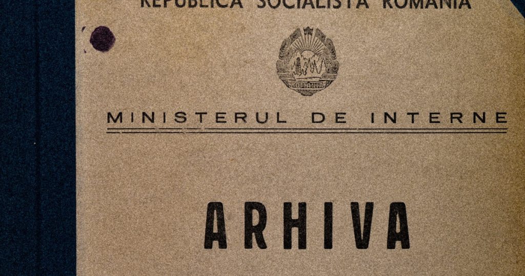 Ascultând Printre Umbre: Cum Securitatea Comunistă Supraveghea Tinerii Rockeri din România