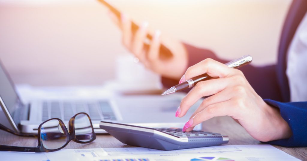 Reglementări stricte pentru firmele cu pierderi: Impactul noilor sancțiuni asupra distribuirii dividendelor și împrumuturilor