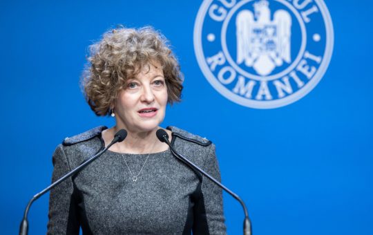 Controversa Oanei Gheorghiu: O Analiză a Scandalului Mailurilor cu Compania Germană