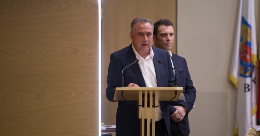 Controversa Mihai Savin: Impactul Acuzațiilor asupra Autorității Vamale și Guvernului Român