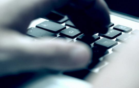 Impactul mesajelor ostile online: Analiza datelor Eurostat din 2025