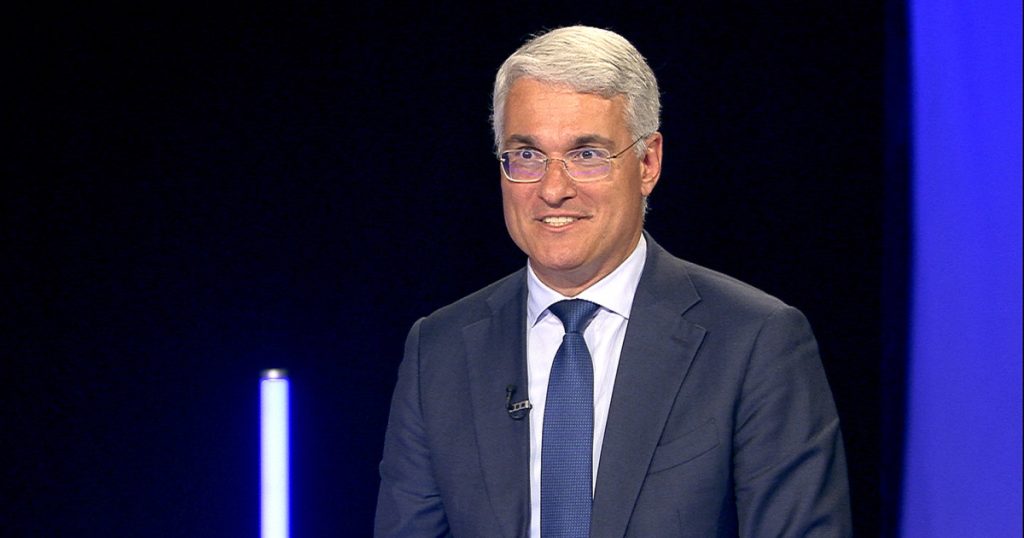 Reforma Salarizării în România: Provocări Politice și Implicații Economice