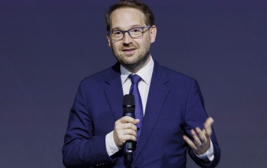 USR în Era Post-PSD: Bilanțul celor 13 Zile de Guvernare și Implicațiile Politice