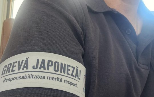 Conflictul din Aparatul de Lucru al Guvernului: Greva Japoneză a Sindicatului și Implicațiile Sale