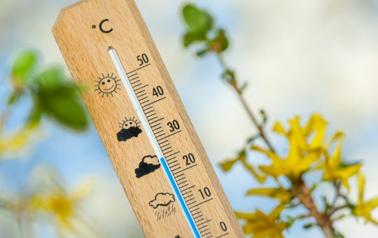 Efectele Încălzirii Vremii în România: Prognoze, Averse și Implicațiile Climaterice