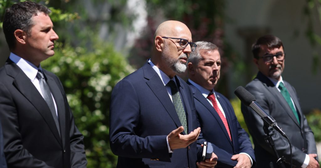Provocările politice ale României: Consultările de la Cotroceni și viitorul guvernamental