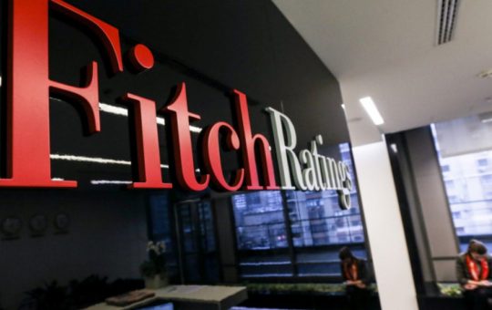 România în fața provocărilor fiscale: Analiza Fitch și perspectivele economice viitoare