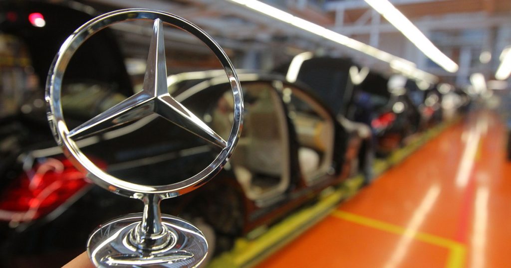 Producătorii auto germani și provocările consolidării apărării în Europa: Oportunități și implicații strategice