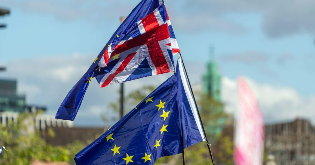 Reîntoarcerea Marii Britanii în Uniunea Europeană: O Analiză Detaliată a Posibilităților și Provocărilor