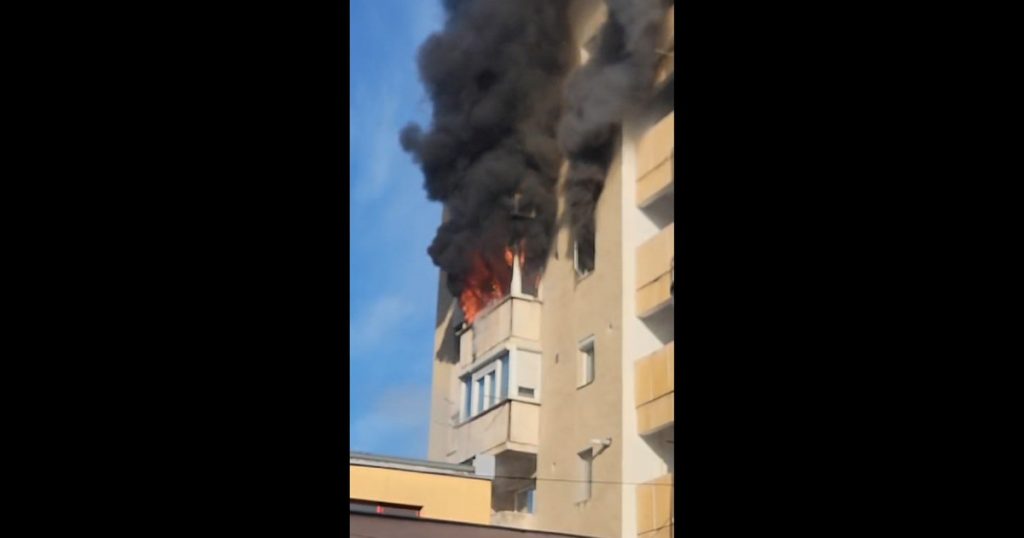 Incendiu devastator într-un bloc din Arad: O privire detaliată asupra evenimentului și implicațiilor sale