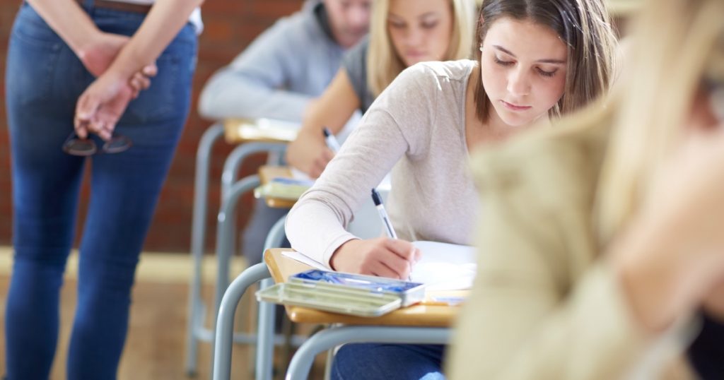 Evaluarea Națională 2026: O privire detaliată asupra examenului pentru clasa a IV-a