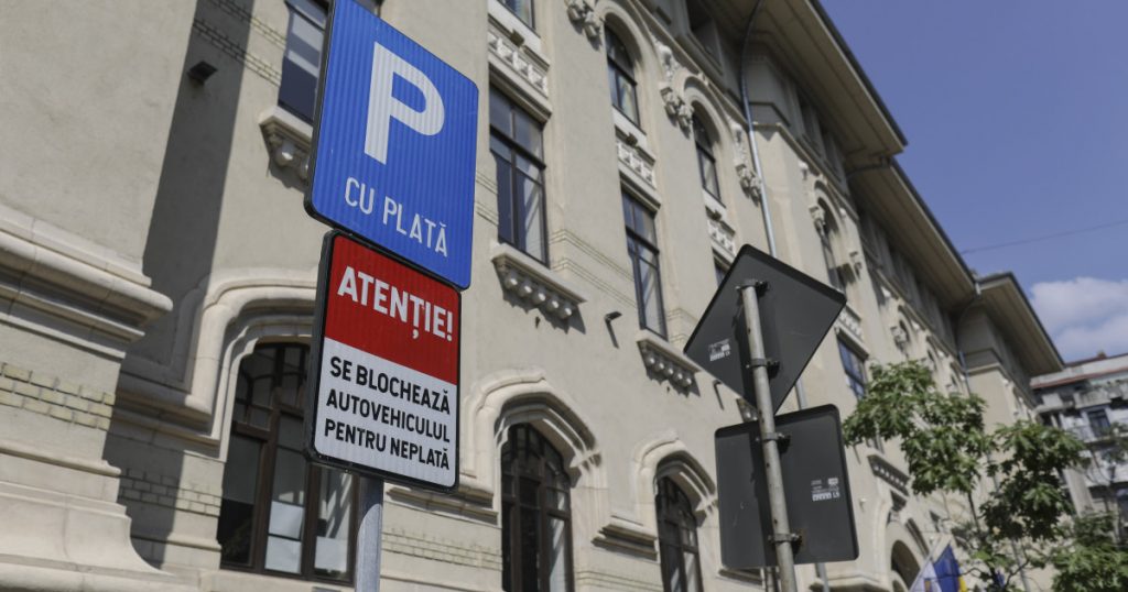 Creșterea cererilor pentru abonamentele de parcare din București: O analiză a impactului eliminării gratuității pentru mașinile hibride
