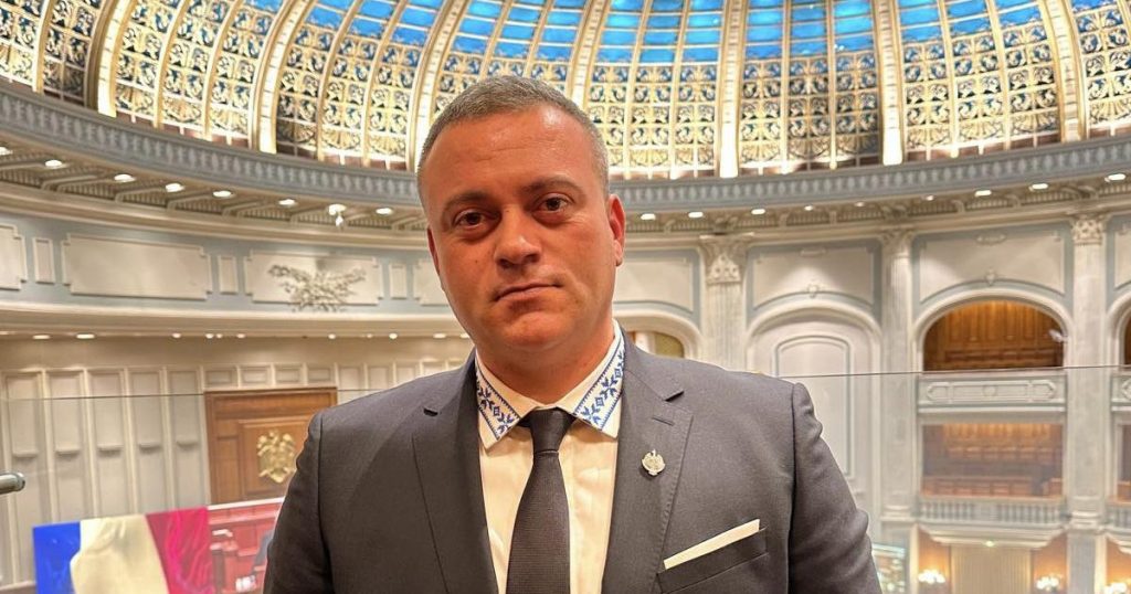 Transformările politice din România: Iosif Jianu părăsește PSD pentru PNL - O analiză a contextului și implicațiilor