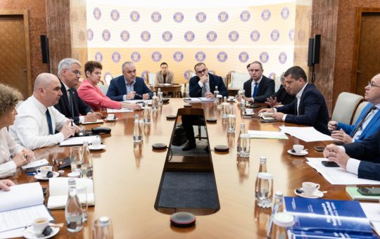 Urgentizarea Plăților pentru Proiectele de Sănătate din PNRR: O Analiză a Situației Actuale și Implicațiilor Viitoare