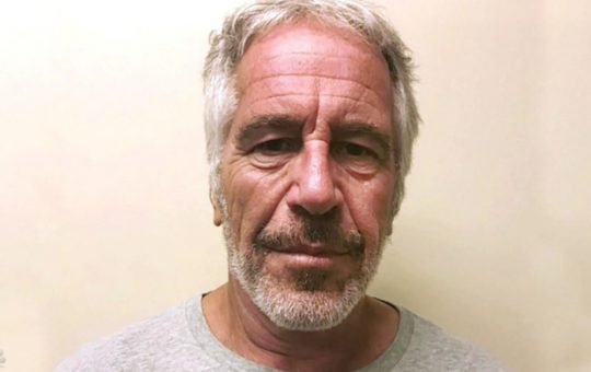 Noi Acuzații de Abuz în Dosarele Epstein: O Investigație Amplă a Poliției Britanice