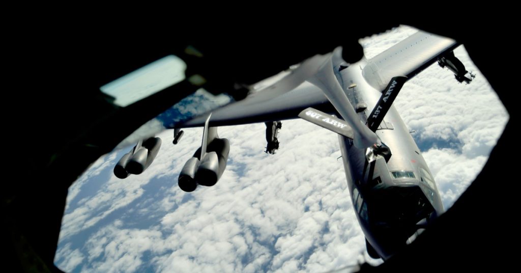 Prelungirea prezenței avioanelor militare americane în Bulgaria: O analiză a implicațiilor geopolitice și strategice