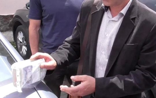 Corupția la vârf: Un primar UDMR prins în flagrant de Parchetul European pentru mită