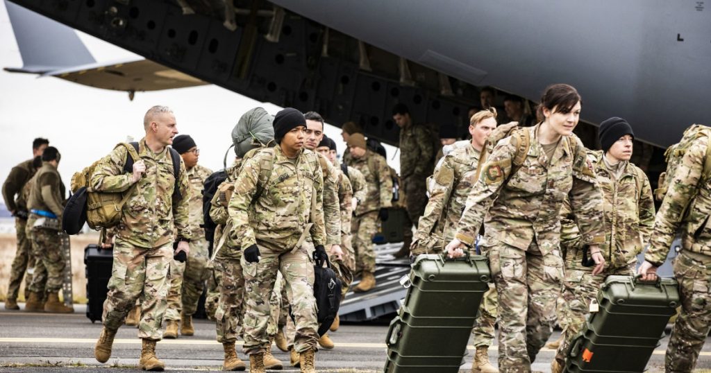 Decizia SUA de a Suspenda Desfășurarea de Trupe în Polonia: O Analiză a Impactului și Implicațiilor Geopolitice