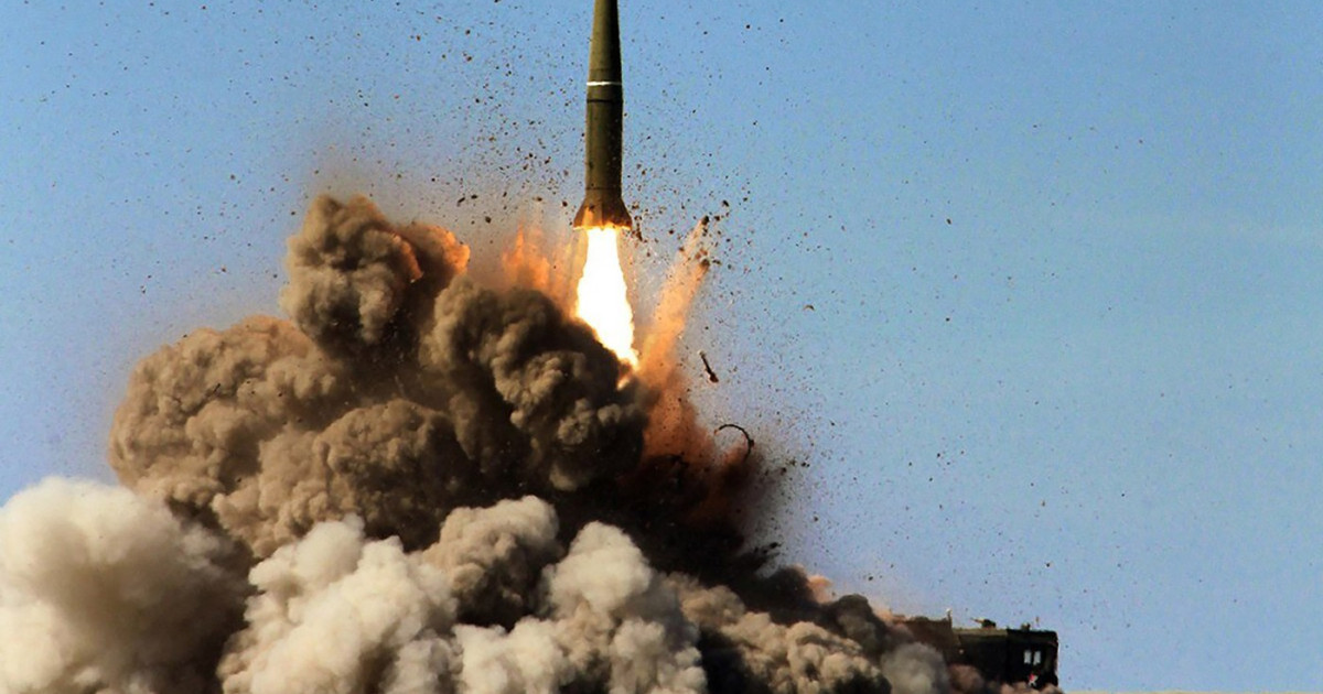 Escaladarea tensiunilor: Rusia trimite muniții nucleare în Belarus în cadrul unui exercițiu militar major