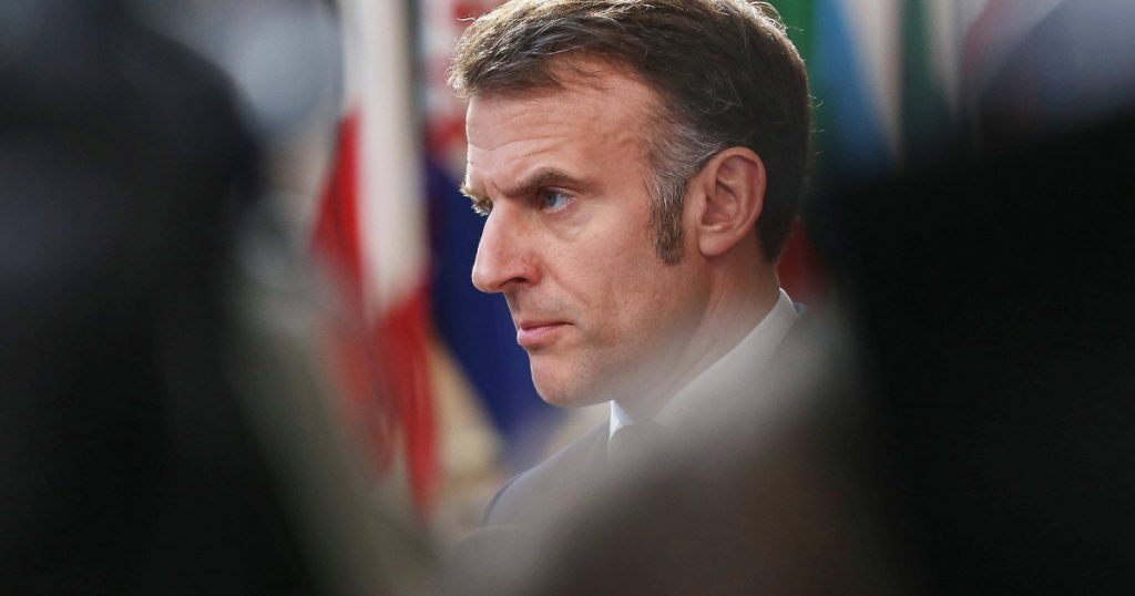 Emmanuel Macron și Abrogarea „Codului Negru”: O Reparație Simbolică pentru Sclavie