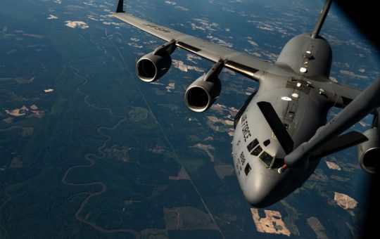 Pierderea avioanelor și dronelor americane în Iran: Un raport care ridică întrebări serioase despre operațiunile militare și viitorul angajamentului SUA în Orientul Mijlociu