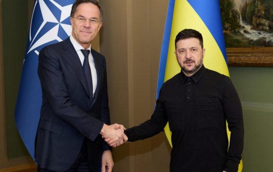 Zelenski și Summitul NATO de la Ankara: Oportunități, Provocări și Implicații Geopolitice