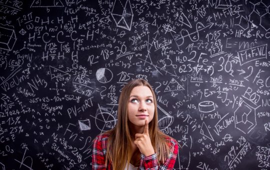 Matematica Aplicată în Științe Sociale: O Nouă Disciplină pentru Liceeni care Va Schimba Viitorul Educațional din România
