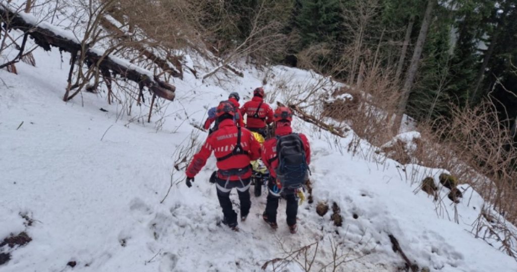 Intervenții Salvamont: Un Val de Salvări pe Munte și Provocările Asupra Securității Montane