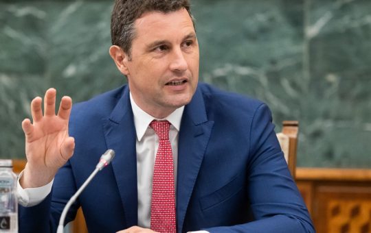 Stabilitatea UDMR în fața presiunilor politice: O analiză a declarațiilor lui Tanczos Barna
