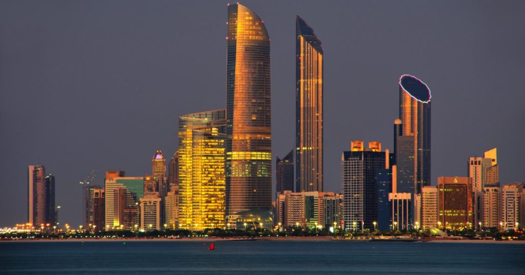 Investițiile în turismul din Abu Dhabi: O strategie pe termen lung în fața provocărilor regionale