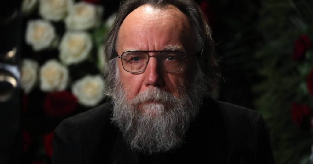 Controlul Internetului în Rusia: Propunerile Controversate ale lui Alexandr Dughin