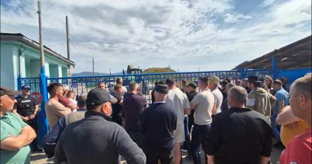 Controversa lui Dumitru Andreșoi: Proteste și acuzații în sectorul agroalimentar din România