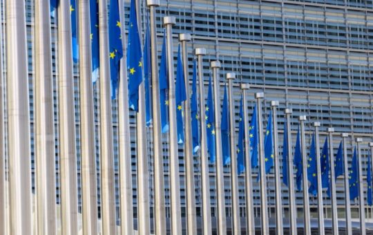 Balcanii în centrul atenției: Populismul și euroscepticismul din Bulgaria și România amenință stabilitatea europeană