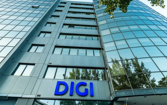 Tranziția la euro: Impactul actualizării tarifelor serviciilor DIGI asupra pieței de telecomunicații din România
