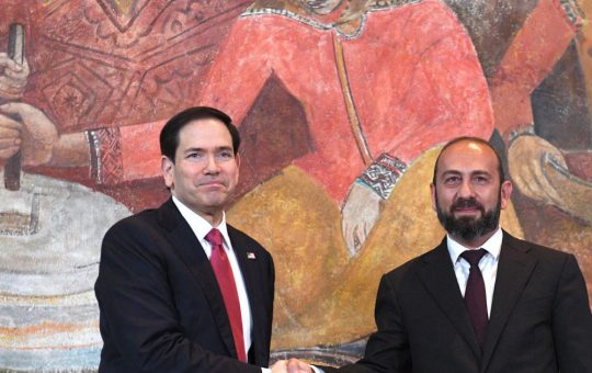 Acordul Strategic dintre SUA și Armenia: Implicații Geopolitice și Reacții de la Kremlin