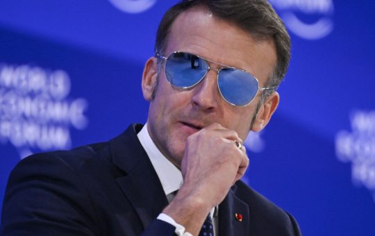 Noua Strategie Nucleară a Franței: Macron Întărește Descurajarea Europeană Împotriva Rusiei
