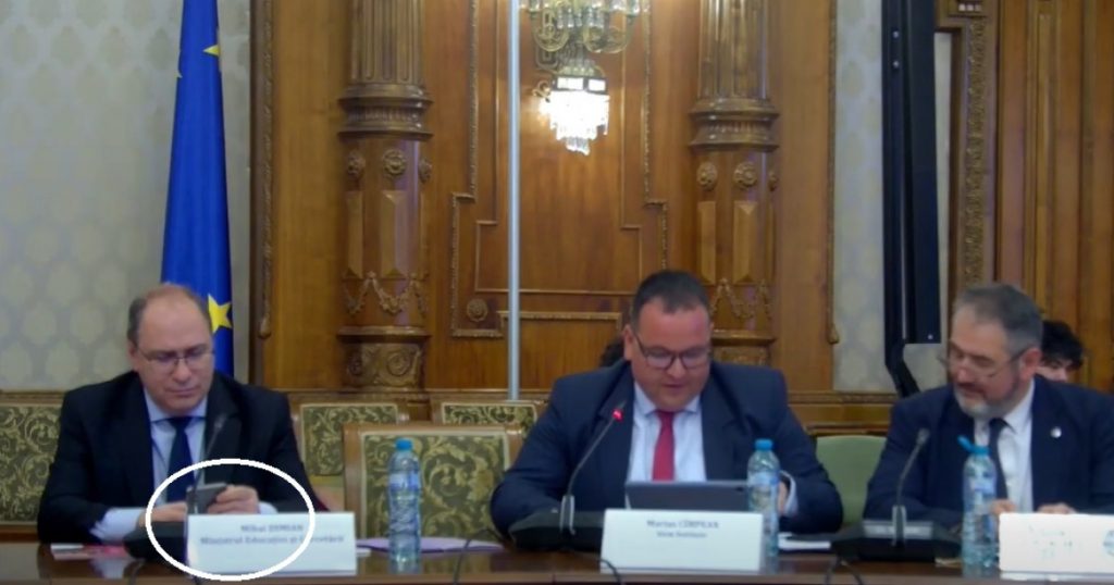 Presiunea Școlară și Indiferența Autorităților: Impactul Asupra Sănătății Mintale a Elevilor