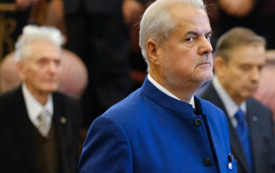 Controversa dintre Adrian Năstase și Corneliu Coposu: O privire în istoria politică românească