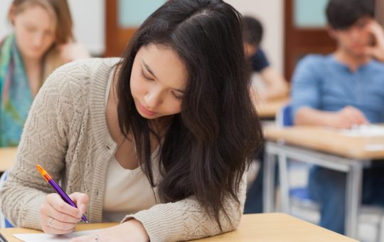 Bacalaureat 2026: Pregătiri, Provocări și Perspective pentru Viitorul Educațional