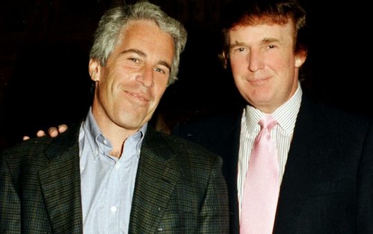 Donald Trump și procesul de 10 miliarde de dolari împotriva Wall Street Journal: un nou episod în saga Epstein