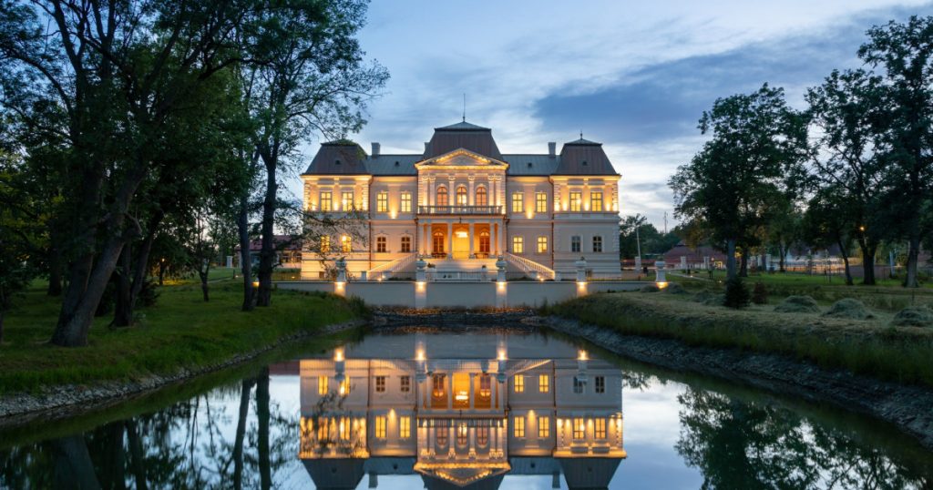 Castelul Bánffy din Răscruci: Un simbol al patrimoniului cultural european