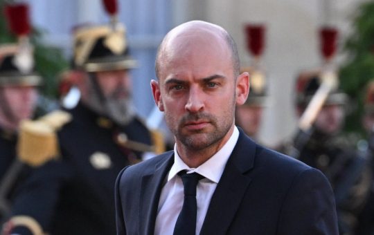 Tensiuni Internaționale: Convocarea Ambasadorului Rus la Paris după Incidentul de la Galați și Implicațiile Sale