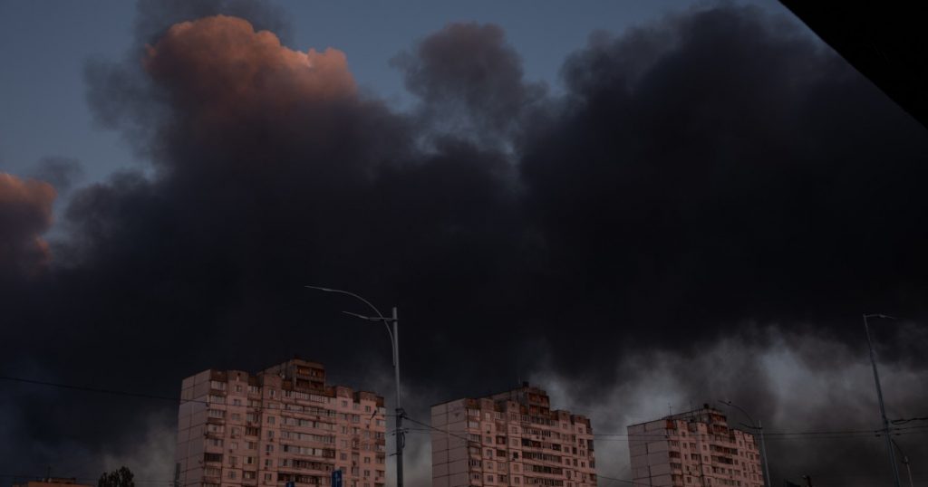 Tensiuni crescânde în Ucraina: Atacul cu rachete rusesc asupra Kievului și implicațiile sale