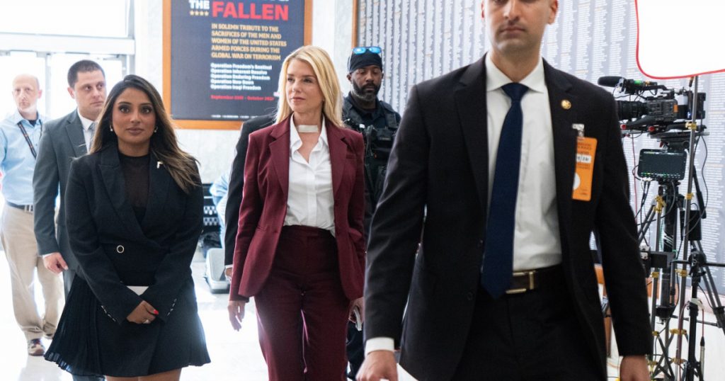 Pam Bondi și Audierea Congresului: O Privire Detaliată asupra Cazului Epstein și Implicațiile Politice