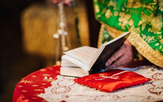 Pogorârea Sfântului Duh 2026: O sărbătoare cu profunde rădăcini spirituale și culturale pentru români