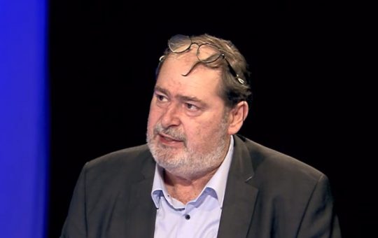 România pe Calea Spre Criză: Avertismentul lui Cristian Grosu privind Riscurile Economice și Impactul Retrogradării