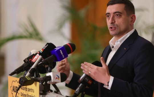 Suspensia lui Nicușor Dan: O Analiză Detaliată a Provocărilor Politice și a Implicațiilor Constituționale