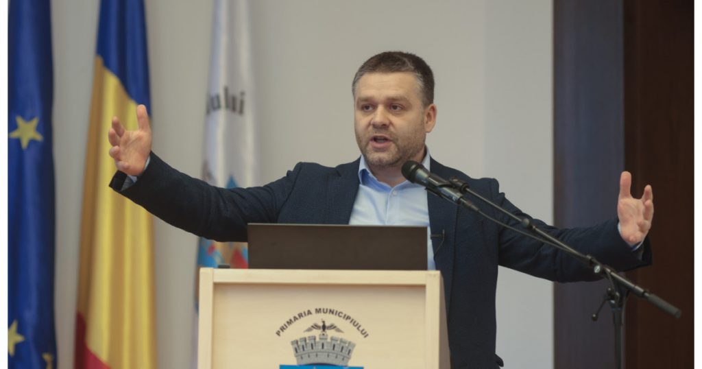 Ciprian Ciucu și Provocările Reorganizării Primăriei Capitalei: O Analiză Detaliată a Situației Administrative
