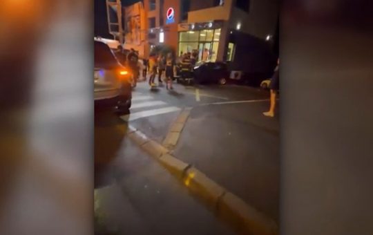 Accident rutier grav în Galați: un șofer fugar lovește patru mașini și rănește doi angajați ai unei pizzerii